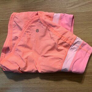 🧡🤍 Lululemon Striped Shorts – Size 6 (4” inseam)